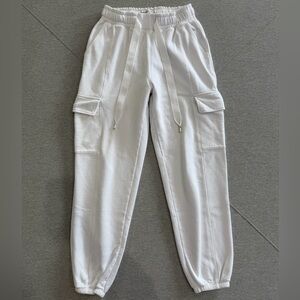Abercrombie & Fitch Cream Cargo Sweatpants